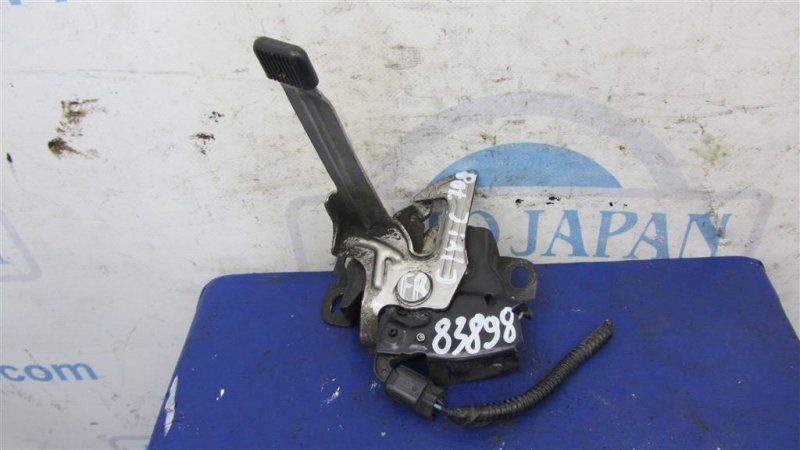 Замок капота HONDA CIVIC 11-15 2012 Седан 1.8 74120-TR0-A01 Б/У