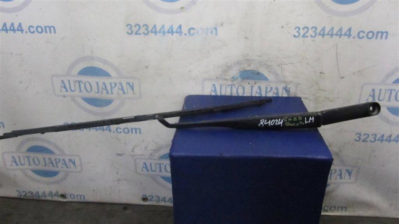 Запчасть поводок стеклоочистителя передний левый HYUNDAI SONATA YF 10-14 2013 Седан 2.4 98311-3S500 Б/У Поводок стеклоочистителя передний левый HYUNDAI SONATA YF 10-14 2013 Седан 2.4 98311-3S500 Б/У