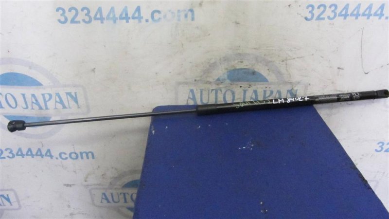 Запчасть амортизатор капота левый KIA SOUL PS 13-19 2014 PS 2.0 81161-B2000 Б/У Амортизатор капота левый KIA SOUL PS 13-19 2014 PS 2.0 81161-B2000 Б/У