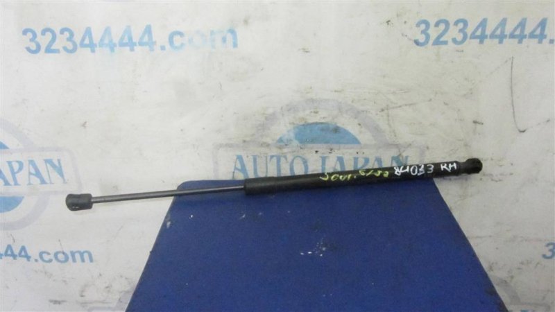 Амортизатор крышки багажника правый KIA SOUL PS 13-19 2014 PS 2.0 81780-B2000 Б/У