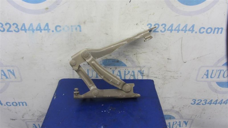 Запчасть петля капота правая KIA SOUL PS 13-19 2014 PS 2.0 79120-B2000 Б/У Петля капота правая KIA SOUL PS 13-19 2014 PS 2.0 79120-B2000 Б/У