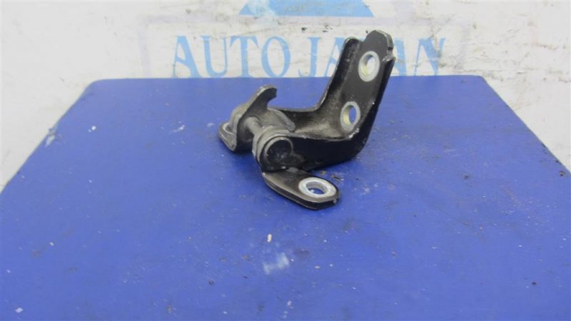 Петля двери верхняя передняя левая ACURA TLX 14-17 2016 Седан 3.5 67450-TZ3-A02ZZ Б/У