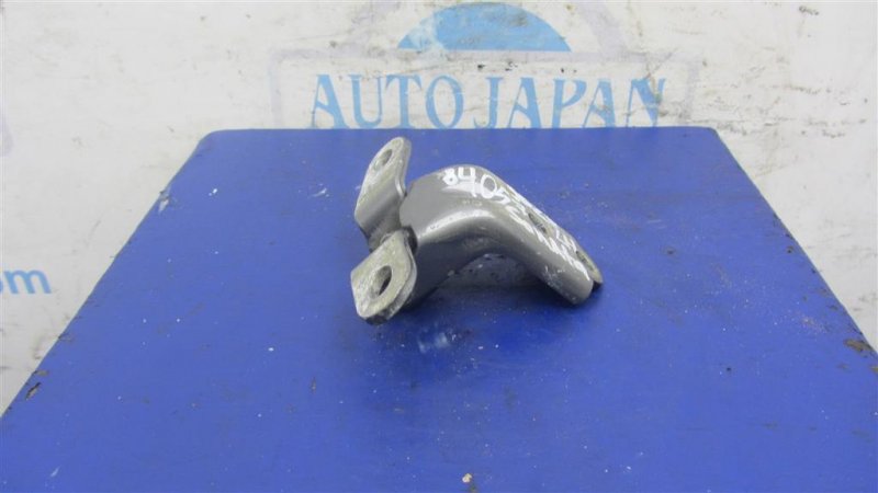 Петля двери нижняя передняя правая HYUNDAI SONATA YF 10-14 Седан 2.4 Петля двери нижняя передняя правая HYUNDAI SONATA YF 10-14 Седан 2.4