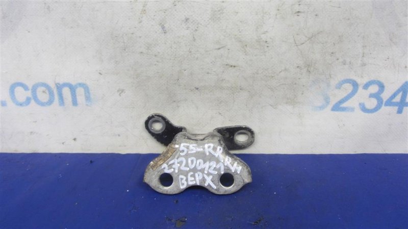 Запчасть петля двери верхняя задняя правая TOYOTA CAMRY 55 14-17 68750-0D061 Б/У Петля двери верхняя задняя правая TOYOTA CAMRY 55 14-17 68750-0D061 Б/У