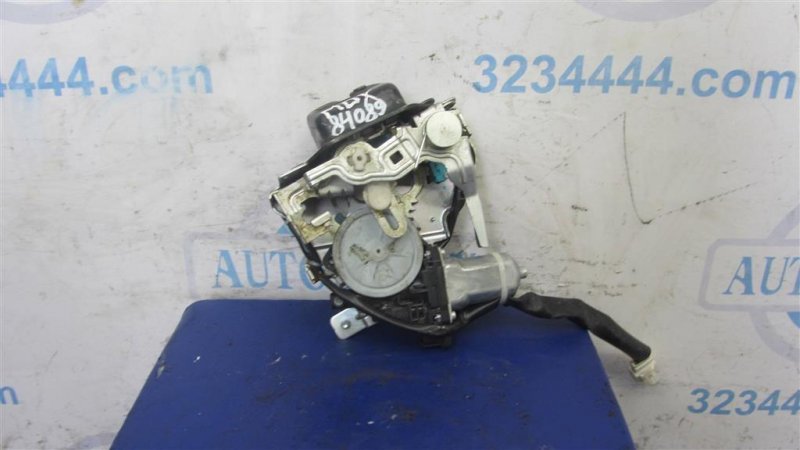 Запчасть замок крышки багажника ACURA MDX (YD3) 13-21 YD3 74800-TZ5-A01 Б/У Замок крышки багажника ACURA MDX (YD3) 13-21 YD3 74800-TZ5-A01 Б/У