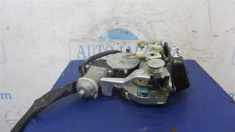 Замок крышки багажника MDX (YD3) 13-21 YD3 Замок крышки багажника MDX (YD3) 13-21 YD3