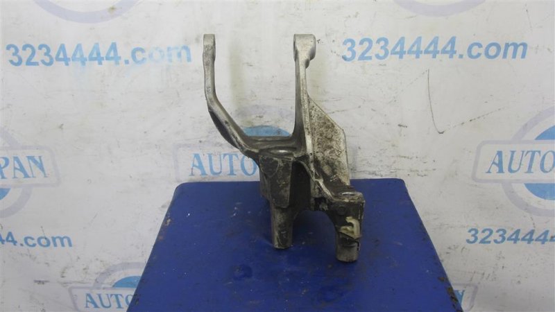 Запчасть кронштейн двигателя HONDA ACCORD CU8 / TSX 08-14 50610-TA2-H00 Б/У Кронштейн двигателя HONDA ACCORD CU8 / TSX 08-14 50610-TA2-H00 Б/У