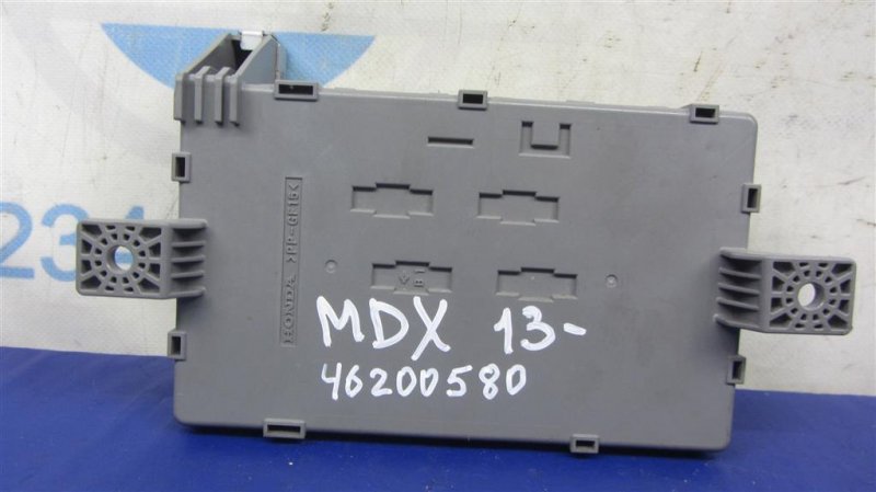 Блок предохранителей салон передний правый MDX (YD3) 13-21 YD3