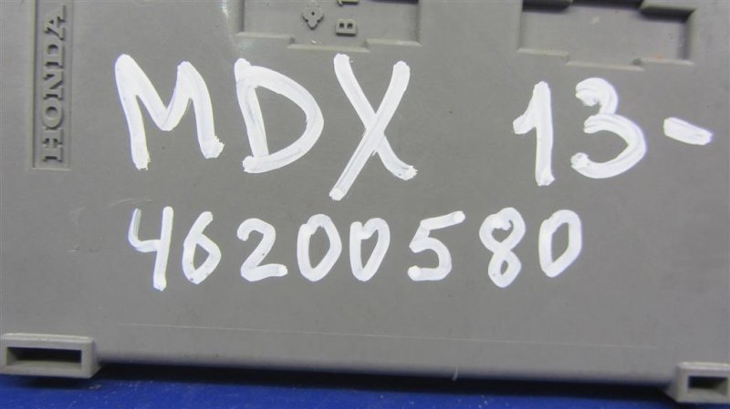 Блок предохранителей салон передний правый ACURA MDX (YD3) 13-21 YD3