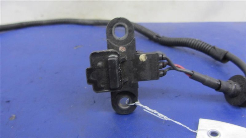 Датчик положения коленвала MITSUBISHI OUTLANDER 03-07 Датчик положения коленвала MITSUBISHI OUTLANDER 03-07