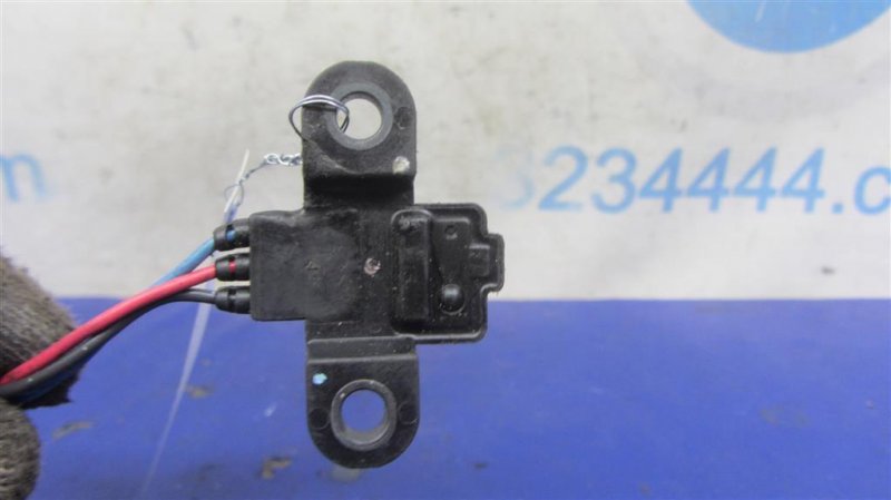 Датчик положения коленвала OUTLANDER 03-07 Датчик положения коленвала OUTLANDER 03-07