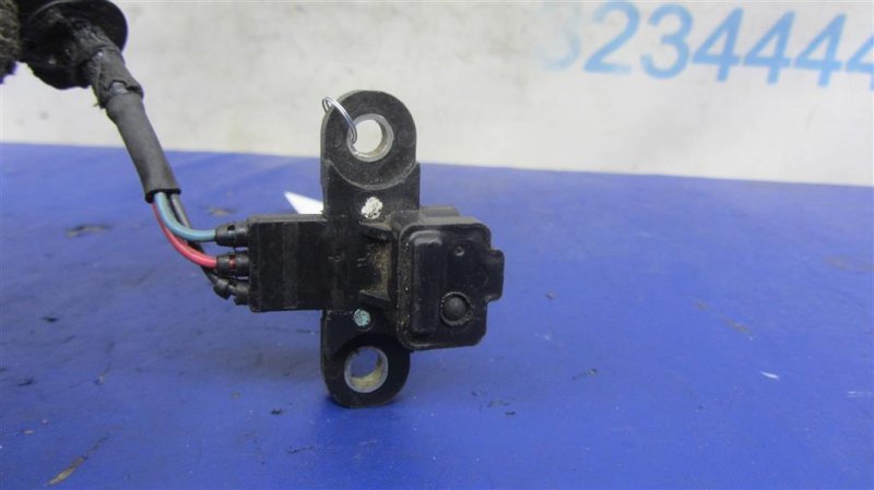 Датчик положения коленвала MITSUBISHI OUTLANDER 03-07 Датчик положения коленвала MITSUBISHI OUTLANDER 03-07