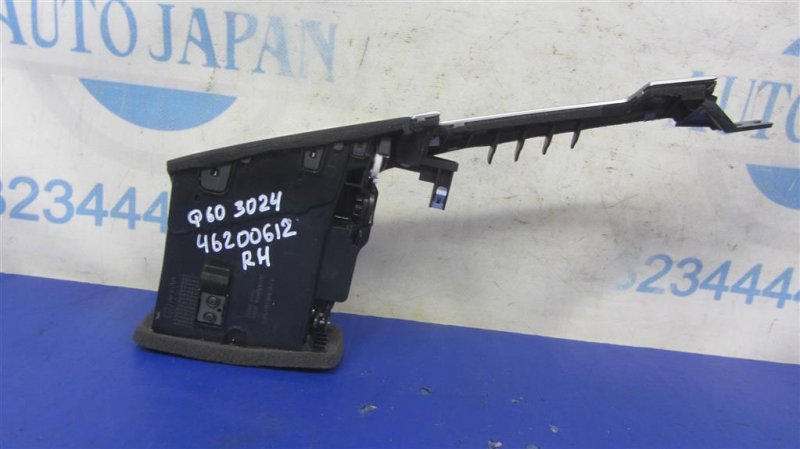 Дефлектор воздушный Q60 16-20 2018 COUPE 3.0 VR30DDTT