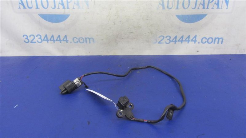 Запчасть датчик положения коленвала MITSUBISHI LANCER IX 9 03-07 MR420734 Б/У Датчик положения коленвала MITSUBISHI LANCER IX 9 03-07 MR420734 Б/У