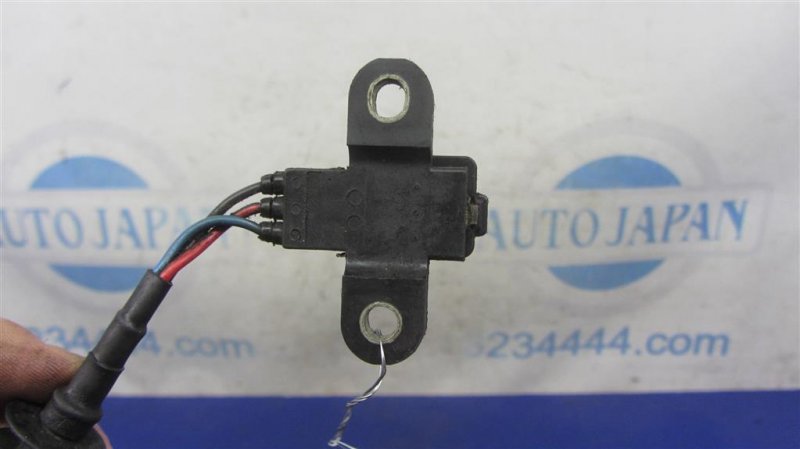 Датчик положения коленвала MITSUBISHI OUTLANDER 03-07