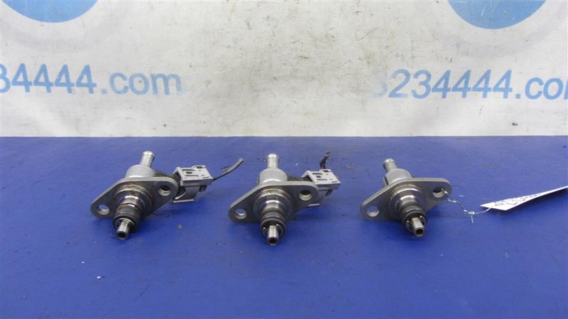 Датчик давления топлива LEXUS LS600HL 06-17 20320-31020 Б/У