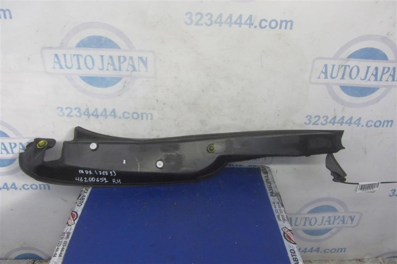 Накладка проема багажника правая ACURA MDX (YD3) 13-21 YD3