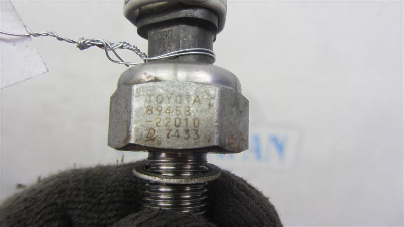 Датчик давления топлива TOYOTA AVENSIS 03-08 Датчик давления топлива TOYOTA AVENSIS 03-08