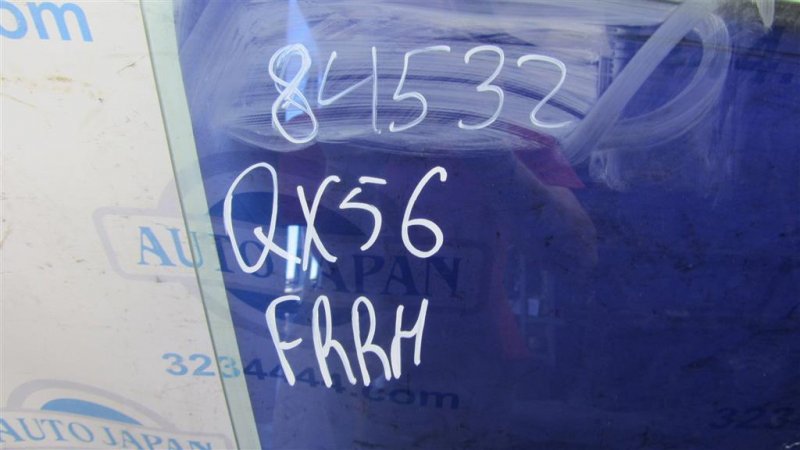 Стекло двери переднее правое QX56 / TITAN / ARMADA 04-16