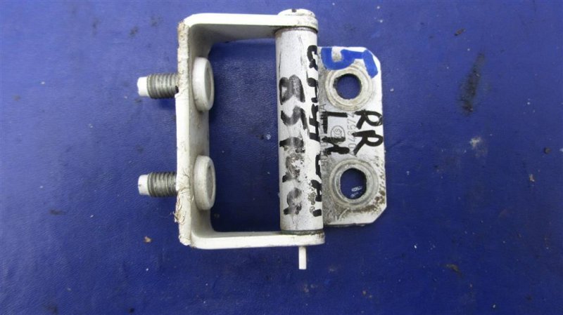 Петля крышки багажника левая NISSAN QASHQAI/ROGUE SPORT 14- 90400-EY10A Б/У