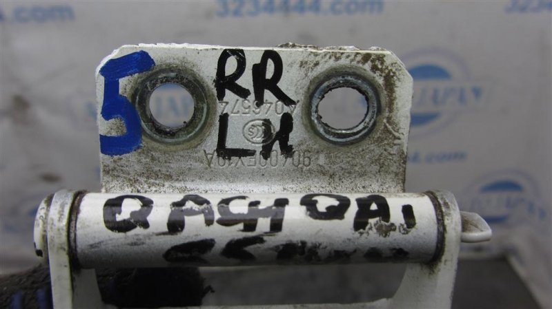 Петля крышки багажника левая NISSAN QASHQAI/ROGUE SPORT 14-