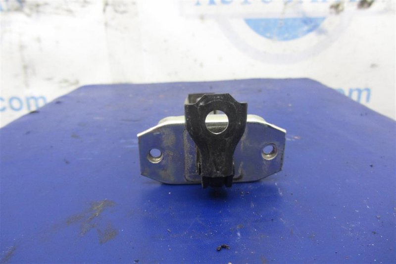 Ограничитель двери задний левый NISSAN QASHQAI/ROGUE SPORT 14- Ограничитель двери задний левый NISSAN QASHQAI/ROGUE SPORT 14-