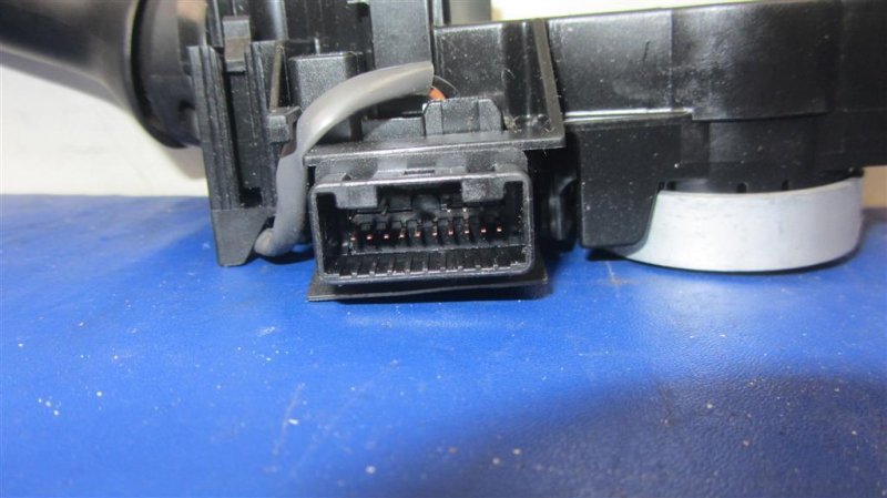 Подрулевой переключатель левый ES350 06-12 Подрулевой переключатель левый ES350 06-12