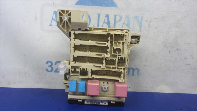 Запчасть блок предохранителей салон LEXUS ES350 06-12 82730-33600 Б/У Блок предохранителей салон LEXUS ES350 06-12 82730-33600 Б/У