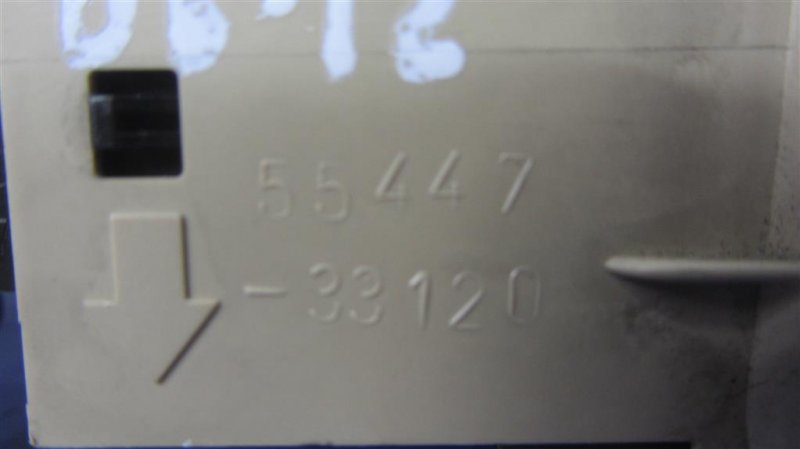 Кнопка открывания багажника внутренняя LEXUS ES350 06-12