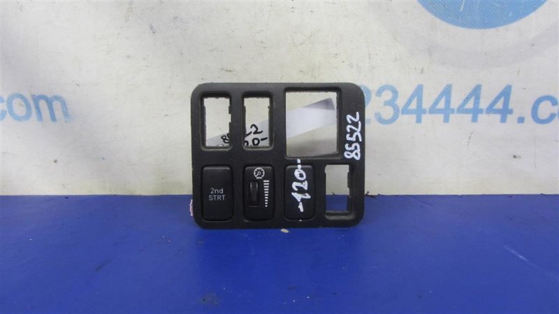 Блок управления освещением TOYOTA COROLLA 120 00-07 84119-60080 Б/У