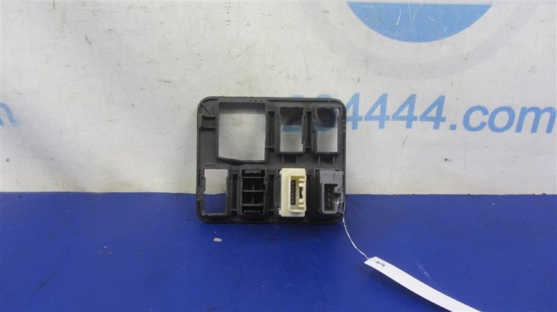 Блок управления освещением TOYOTA COROLLA 120 00-07