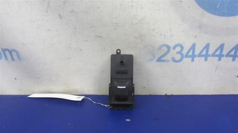 Кнопка стеклоподъемника задняя ACURA MDX (YD2) 06-13 YD2 35770-STX-A01ZA Б/У
