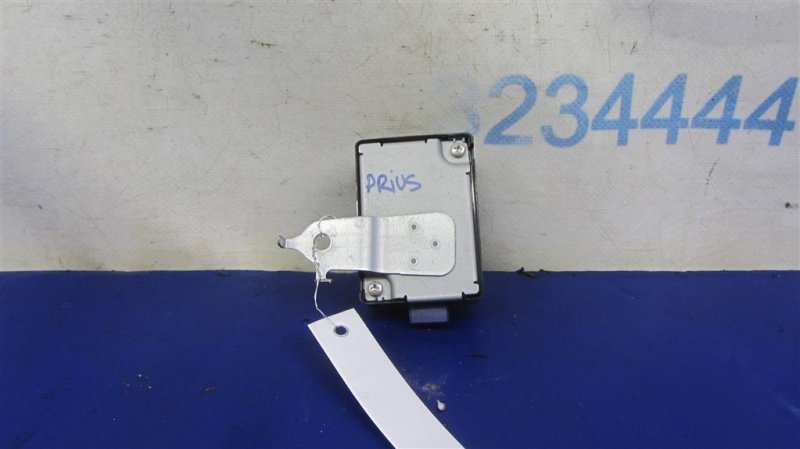 Блок электронный PRIUS - 30 09-17