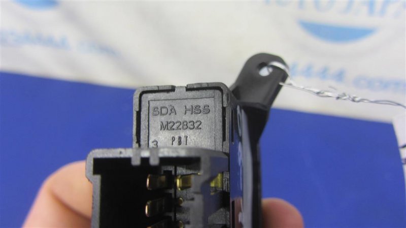 Кнопка обогрева сидений левая MDX (YD2) 06-13 2007 YD2 3.7