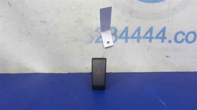 Кнопка аварийной сигнализации FORD FUSION 14- DG9Z-13350-AB Б/У