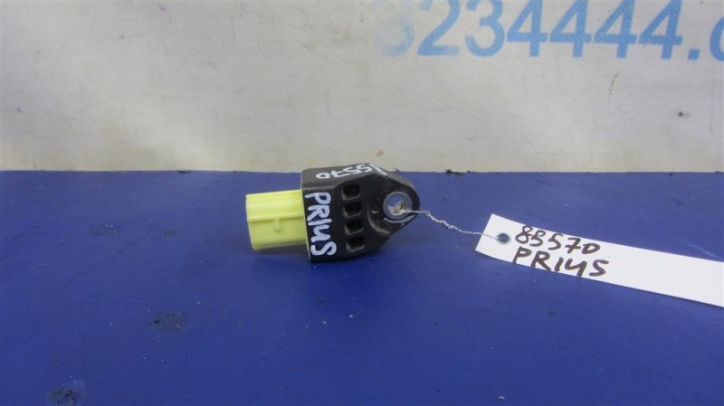 Запчасть датчик удара TOYOTA PRIUS - 30 09-17 89831-75020 Б/У Датчик удара TOYOTA PRIUS - 30 09-17 89831-75020 Б/У