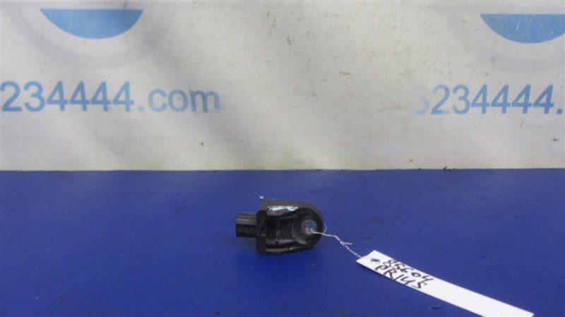 Запчасть датчик удара TOYOTA PRIUS - 30 09-17 89173-79025 Б/У Датчик удара TOYOTA PRIUS - 30 09-17 89173-79025 Б/У