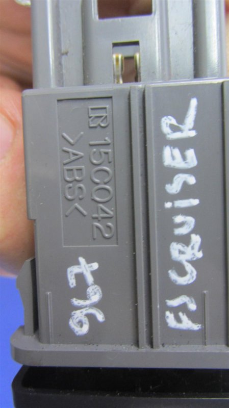 Кнопка FJ CRUISER 06-15 2008 GSJ10 4.0 1GRFE Кнопка FJ CRUISER 06-15 2008 GSJ10 4.0 1GRFE