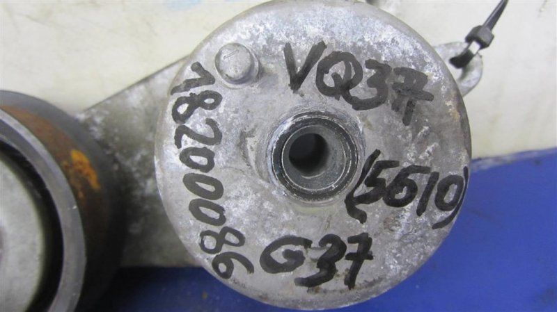 Натяжитель ремня генератора G25/G35/G37/Q40 06-14 2012 Седан 3.7 VQ37VHR
