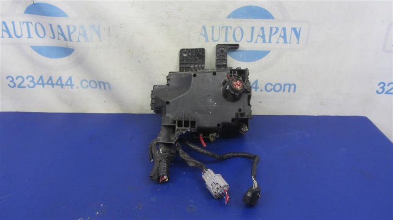 Блок предохранителей моторный отсек 6 GH 07-12 2009 Седан 2.5