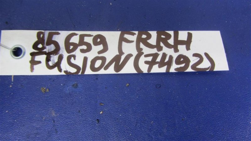 Кнопка стеклоподъемника FUSION 14- 2014 Седан 2.5 Кнопка стеклоподъемника FUSION 14- 2014 Седан 2.5