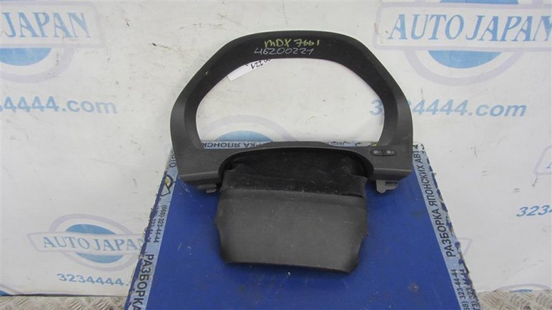 Накладка торпедо ACURA MDX (YD3) 13-21 YD3 77200-TZ5-A00ZA Б/У