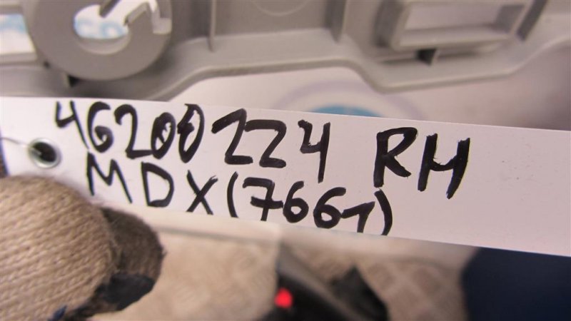 Обшивка багажника правая MDX (YD3) 13-21 YD3