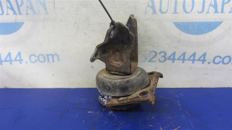 Подушка двигателя левая FJ CRUISER 06-15 1GRFE  МКПП