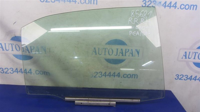 Стекло двери заднее правое TOYOTA CAMRY 40 06-11 68103-06090 Б/У