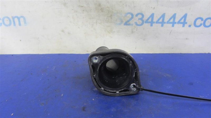 Крышка термостата TOYOTA CAMRY 40 06-11 2AZ Крышка термостата TOYOTA CAMRY 40 06-11 2AZ