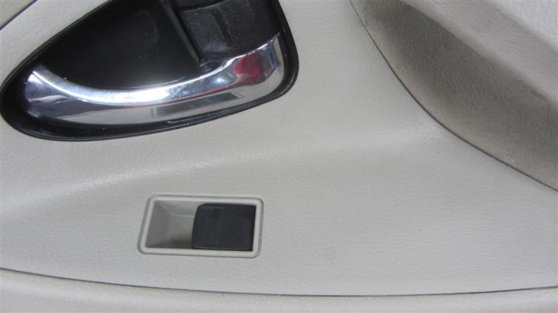 Карта двери задняя правая TOYOTA CAMRY 40 06-11