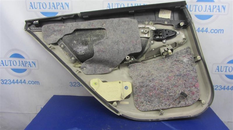 Карта двери задняя правая CAMRY 40 06-11