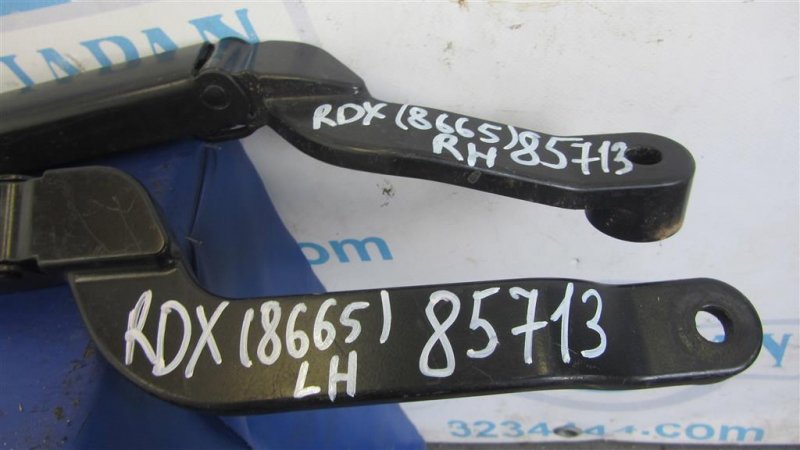 Поводок стеклоочистителя передний RDX 12-19 2015 Внедорожник 3.5