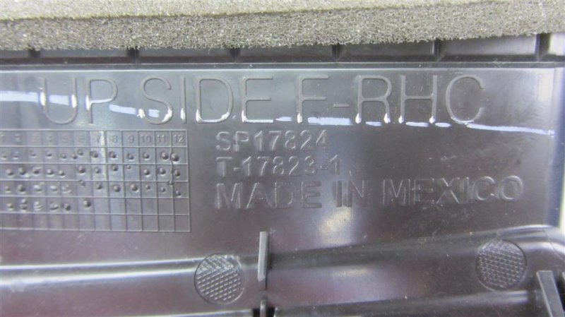 Дефлектор воздушный SENTRA B17 12-21 2016 Седан 1.8